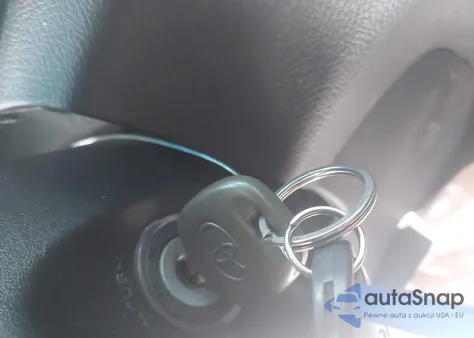 2016 Toyota Sienna Se 8 Passenger from USA, damaged, VIN 5TDXK3DC1GS699774